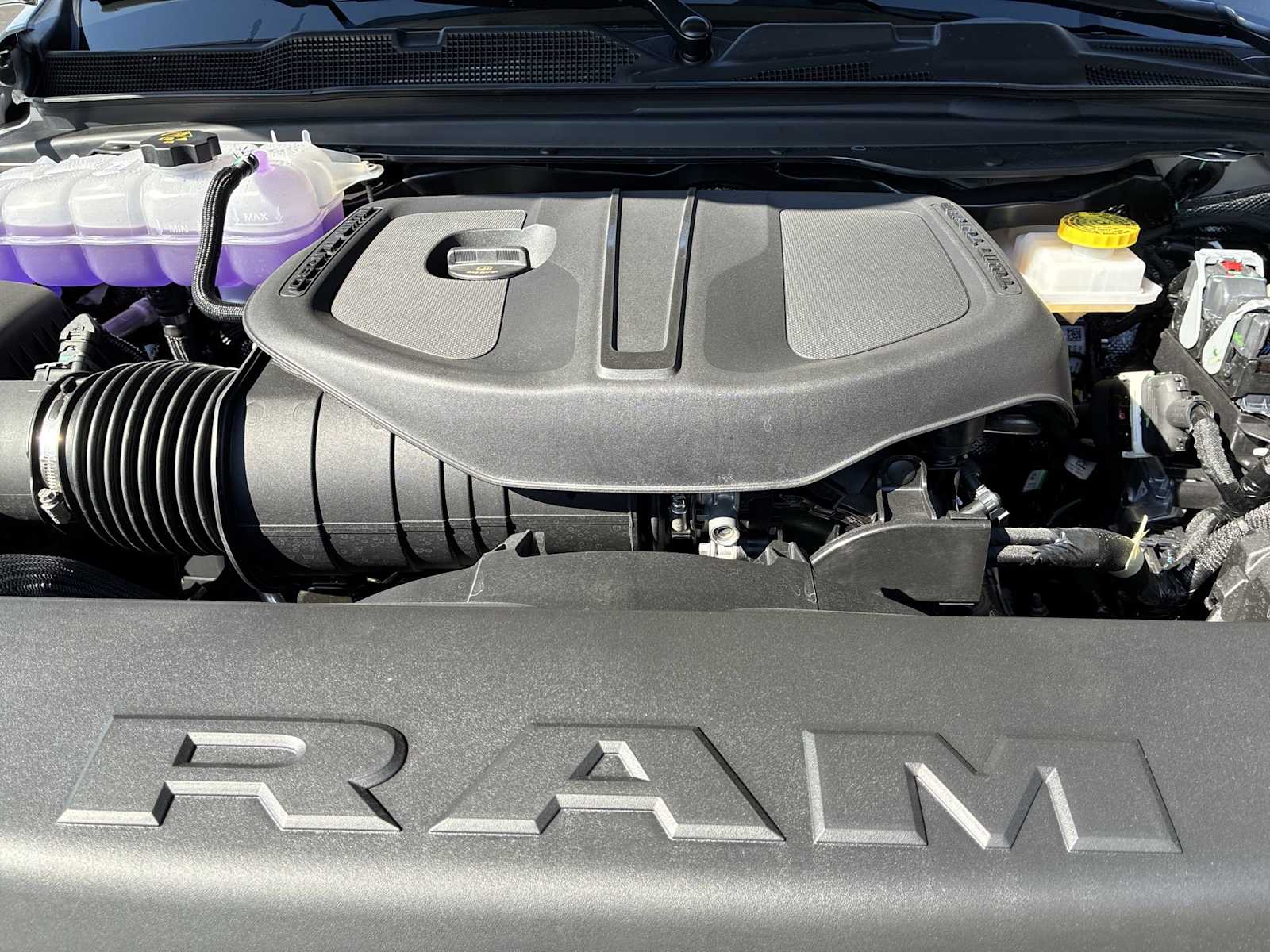 Thumbnail: 2026 RAM 1500 - 18