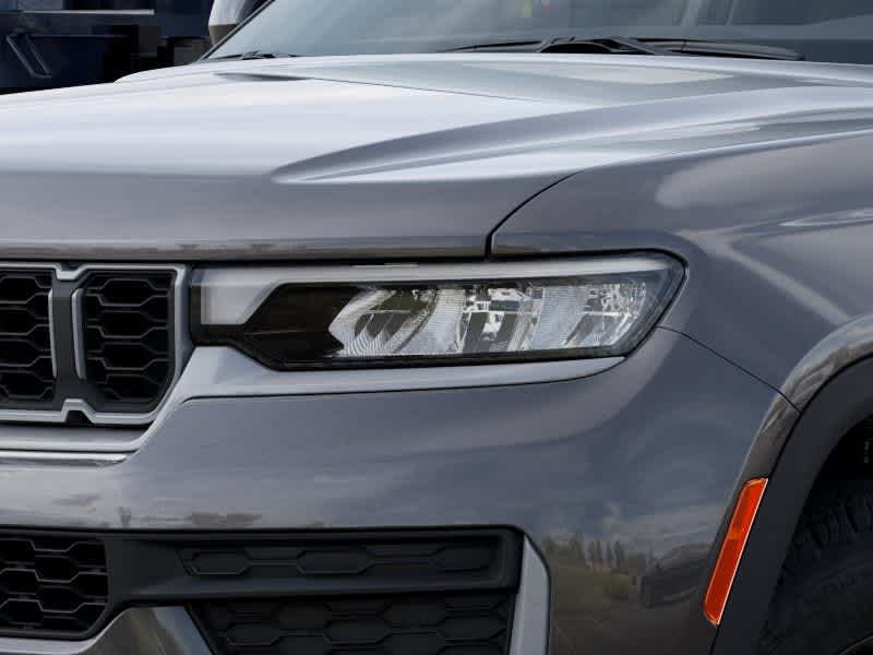 Thumbnail: 2026 Jeep Grand Cherokee - 6