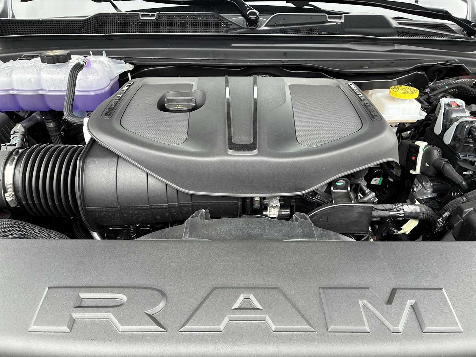 Thumbnail: 2026 RAM 1500 - 17