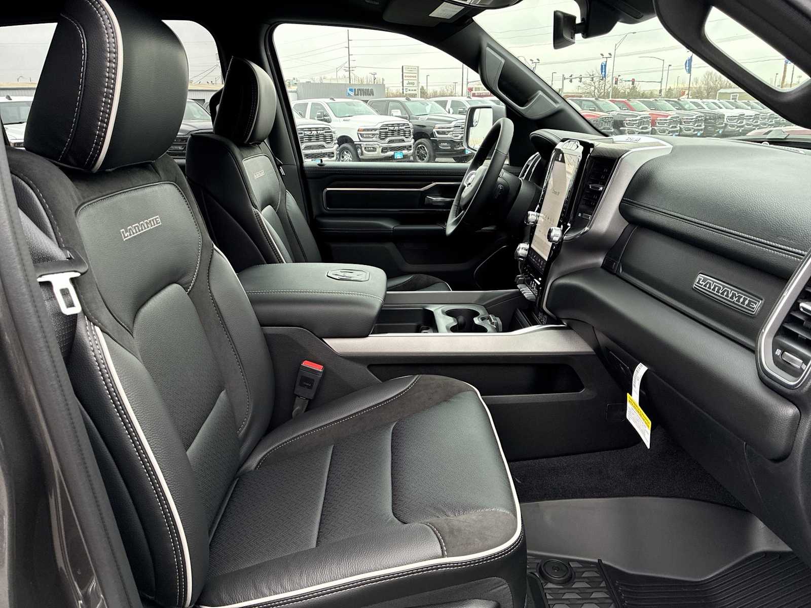 Thumbnail: 2026 RAM 1500 - 25