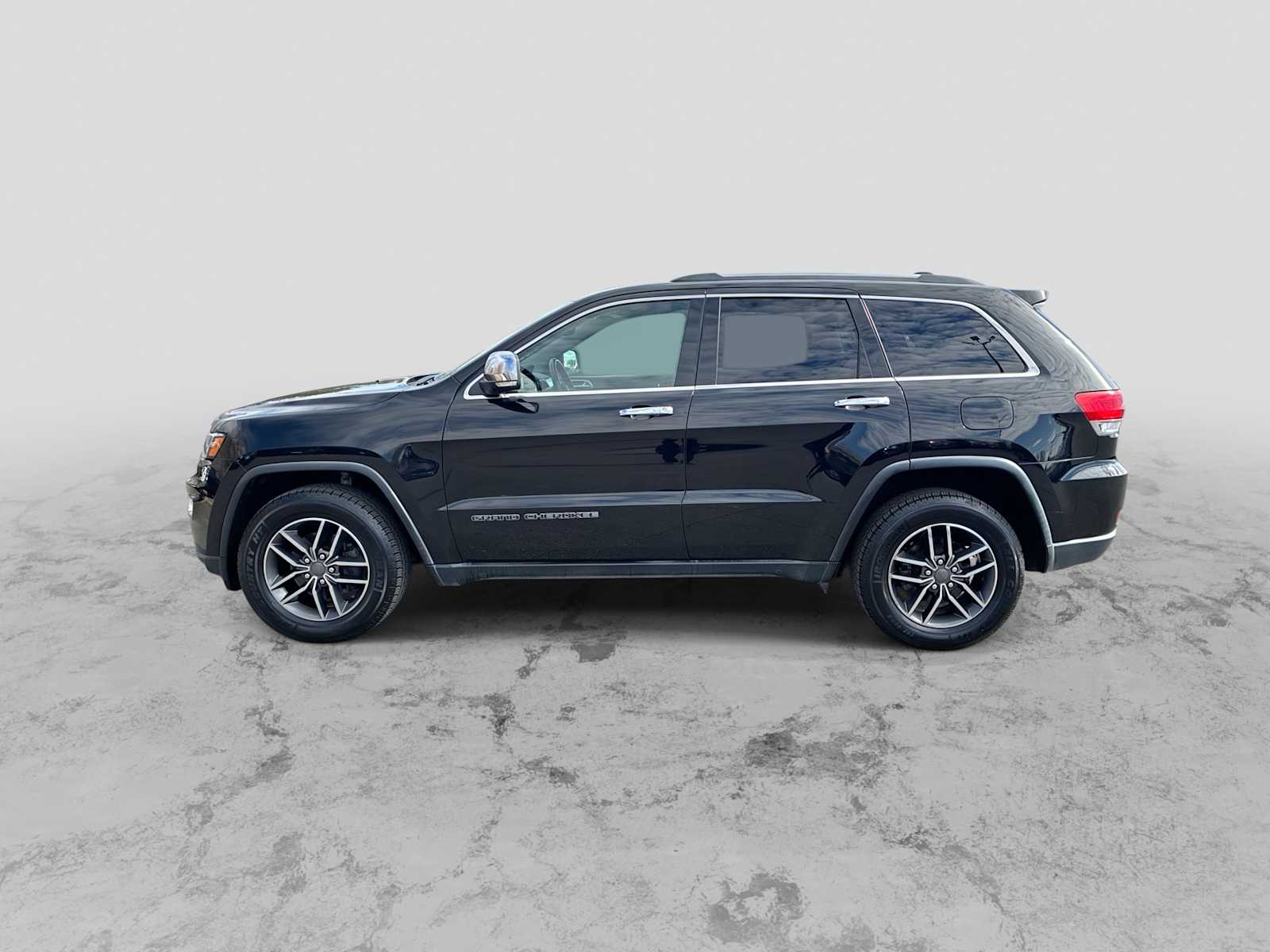 Thumbnail: 2019 Jeep Grand Cherokee - 5