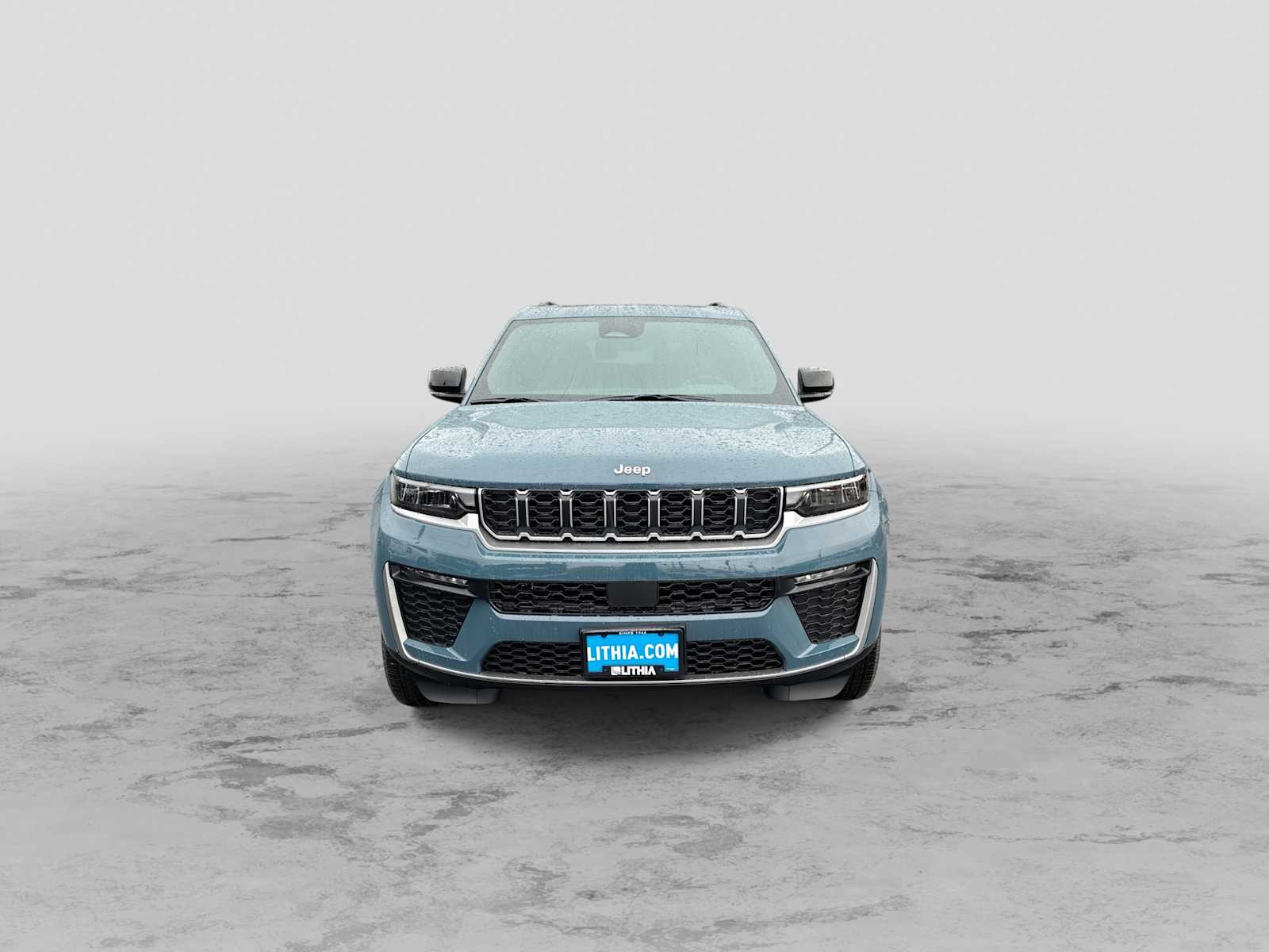 Thumbnail: 2026 Jeep Grand Cherokee - 3