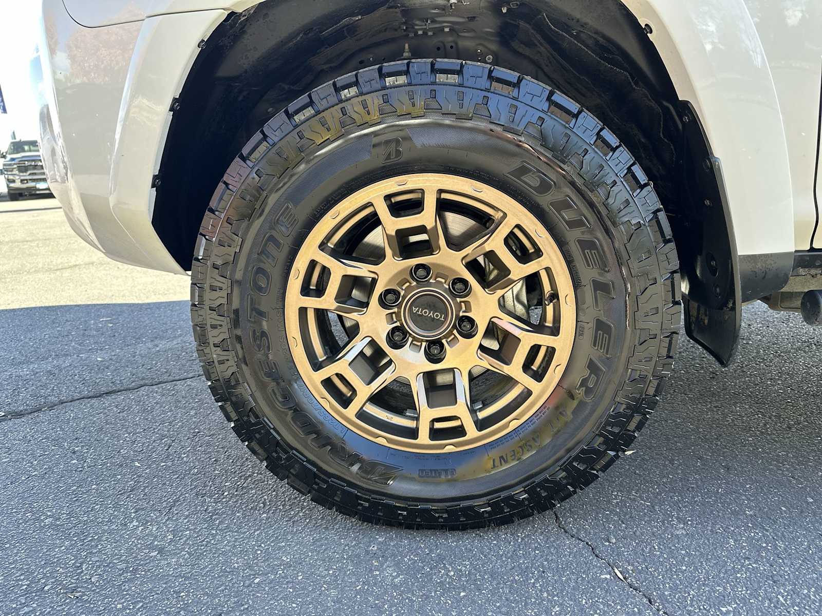 Thumbnail: 2023 Toyota 4Runner - 18