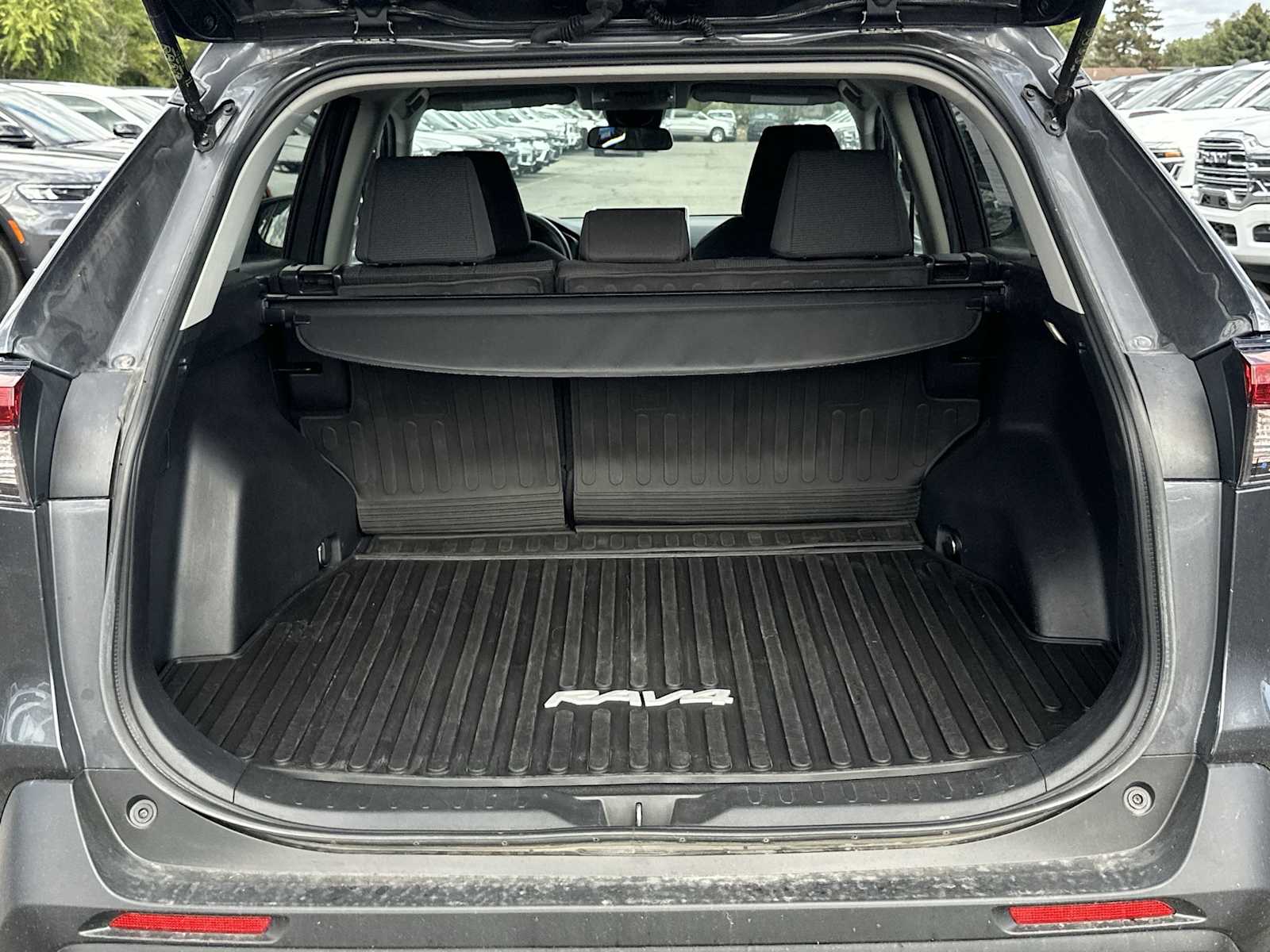 Thumbnail: 2023 Toyota RAV4 - 18