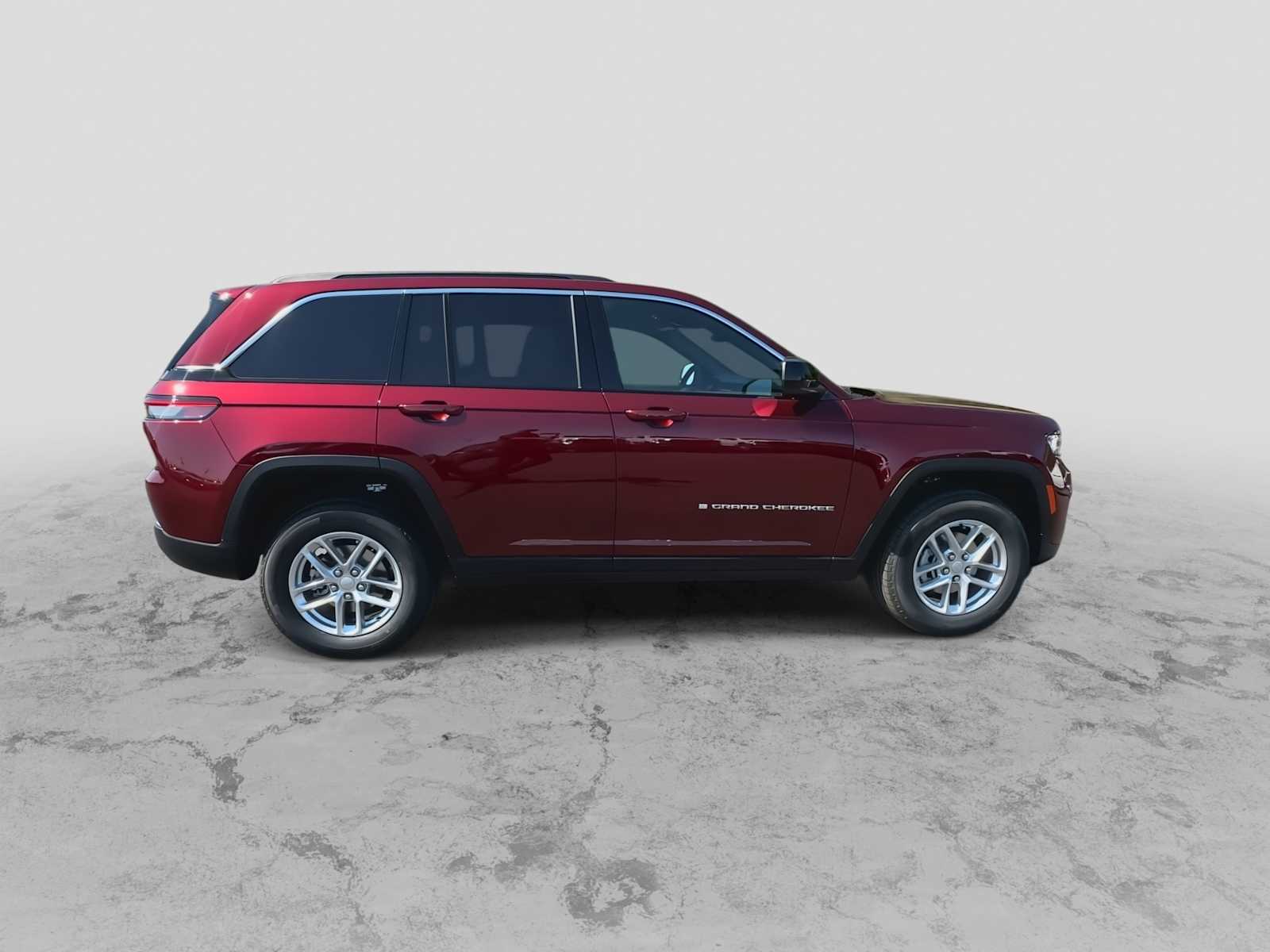 Thumbnail: 2025 Jeep Grand Cherokee - 9