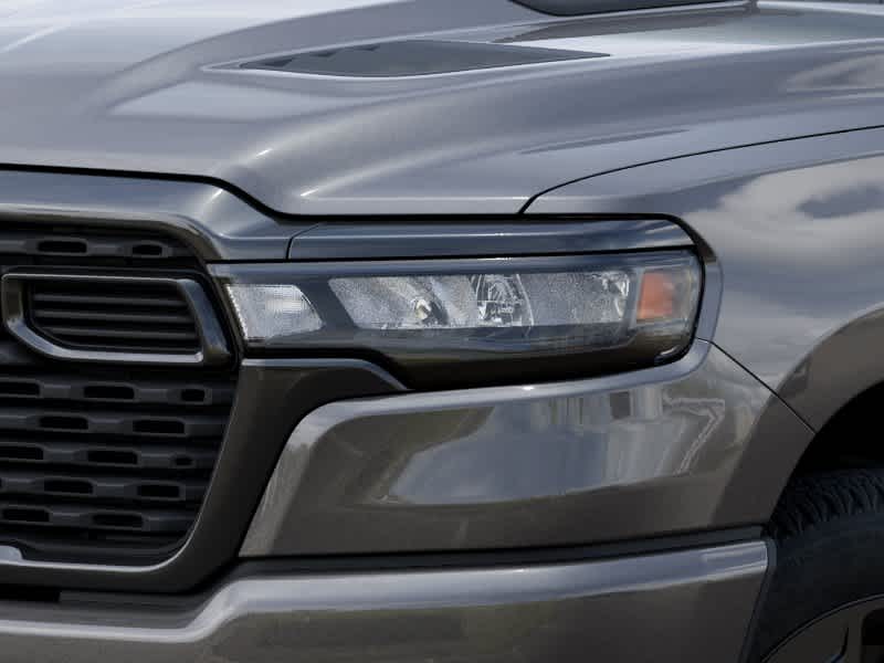 Thumbnail: 2026 RAM 1500 - 6