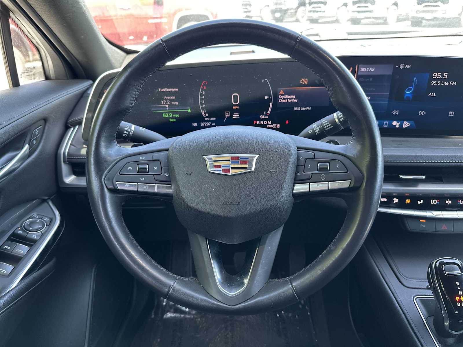 Thumbnail: 2024 Cadillac XT4 - 11