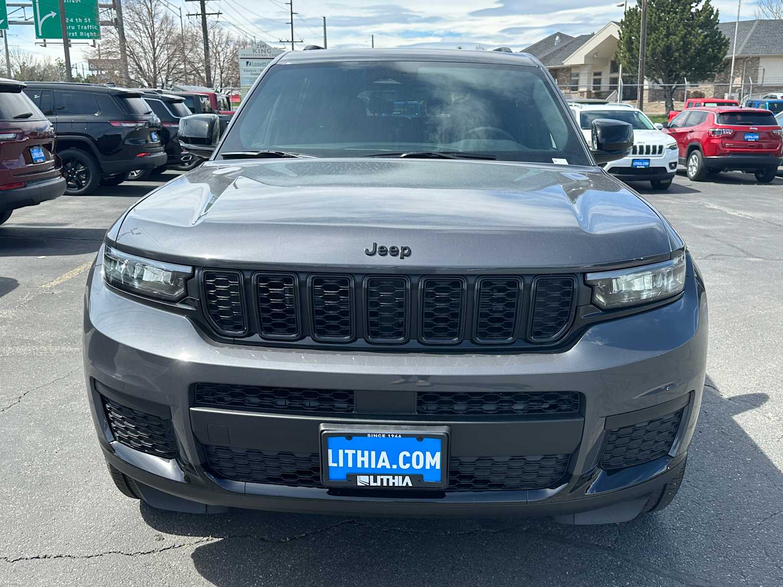 2025 Jeep Grand Cherokee Altitude 2