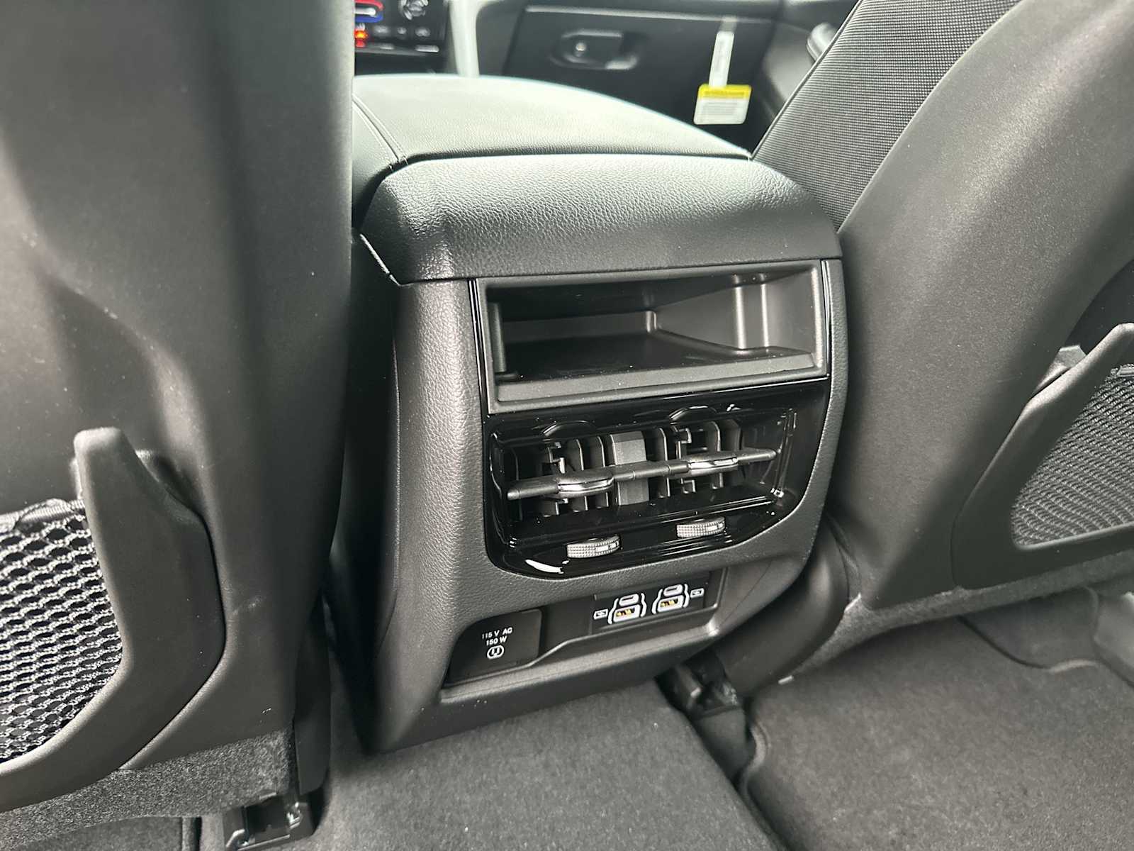 Thumbnail: 2025 Jeep Grand Cherokee - 21