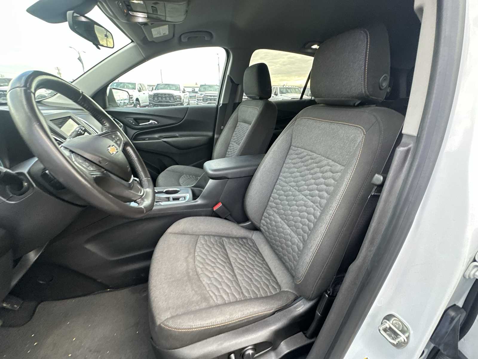 Thumbnail: 2019 Chevrolet Equinox - 13