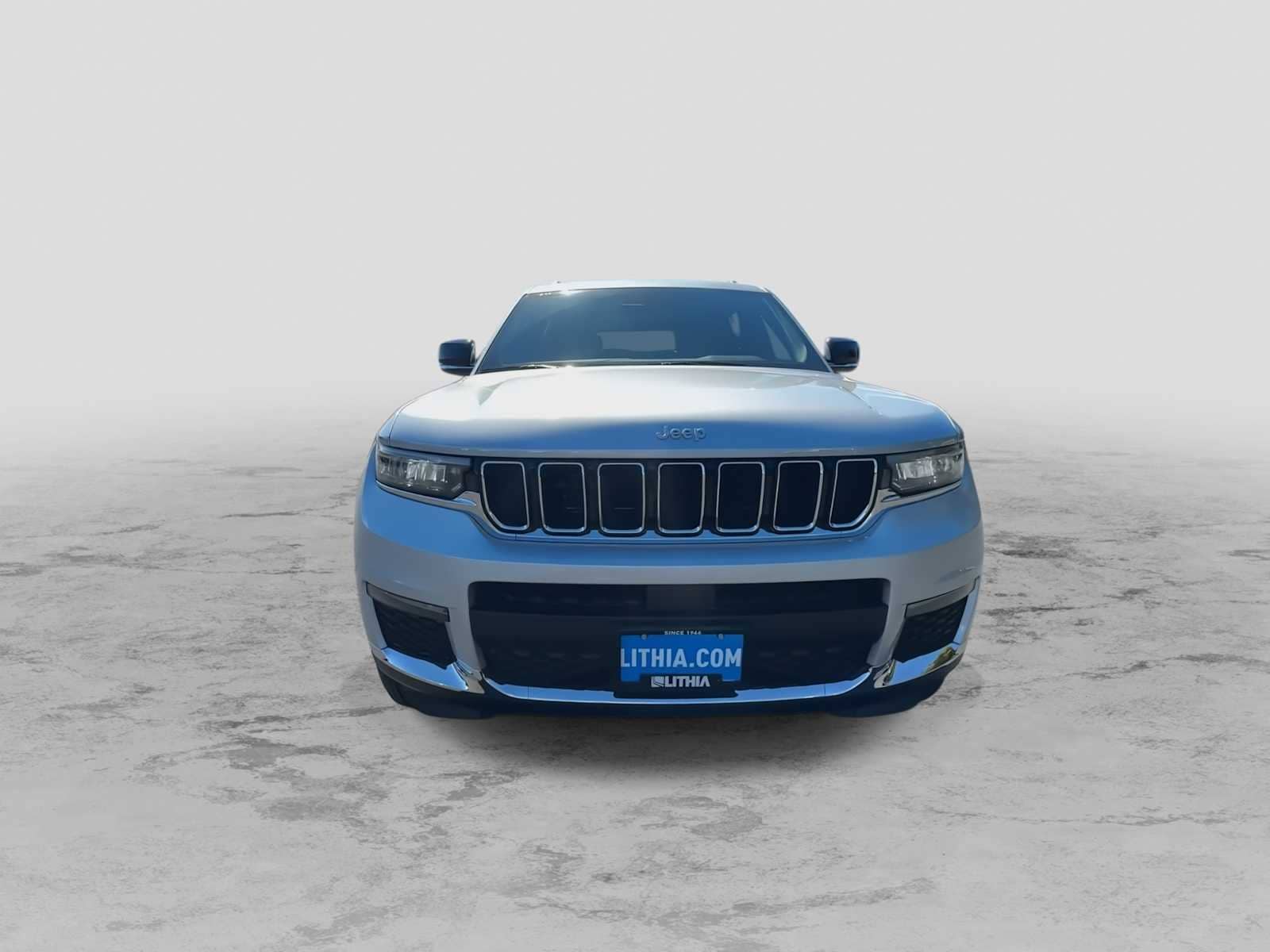 Thumbnail: 2025 Jeep Grand Cherokee - 3