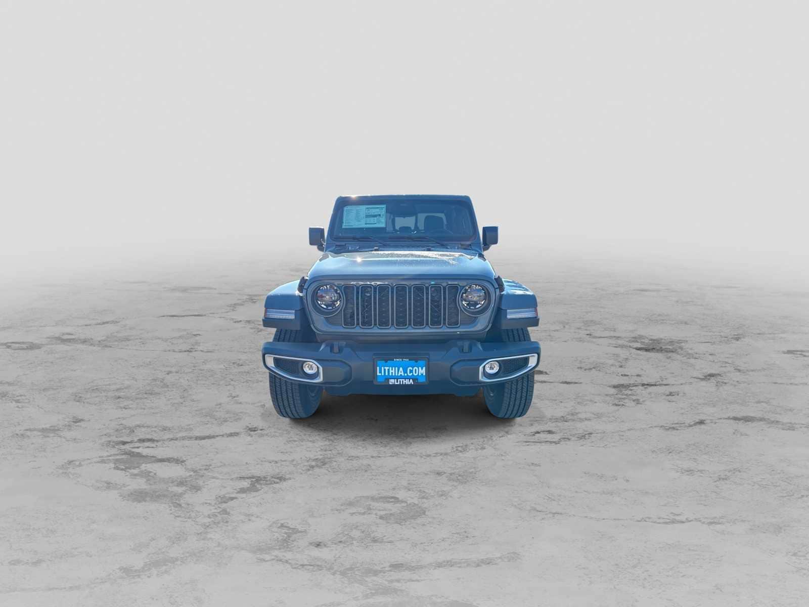 Thumbnail: 2026 Jeep Gladiator - 3