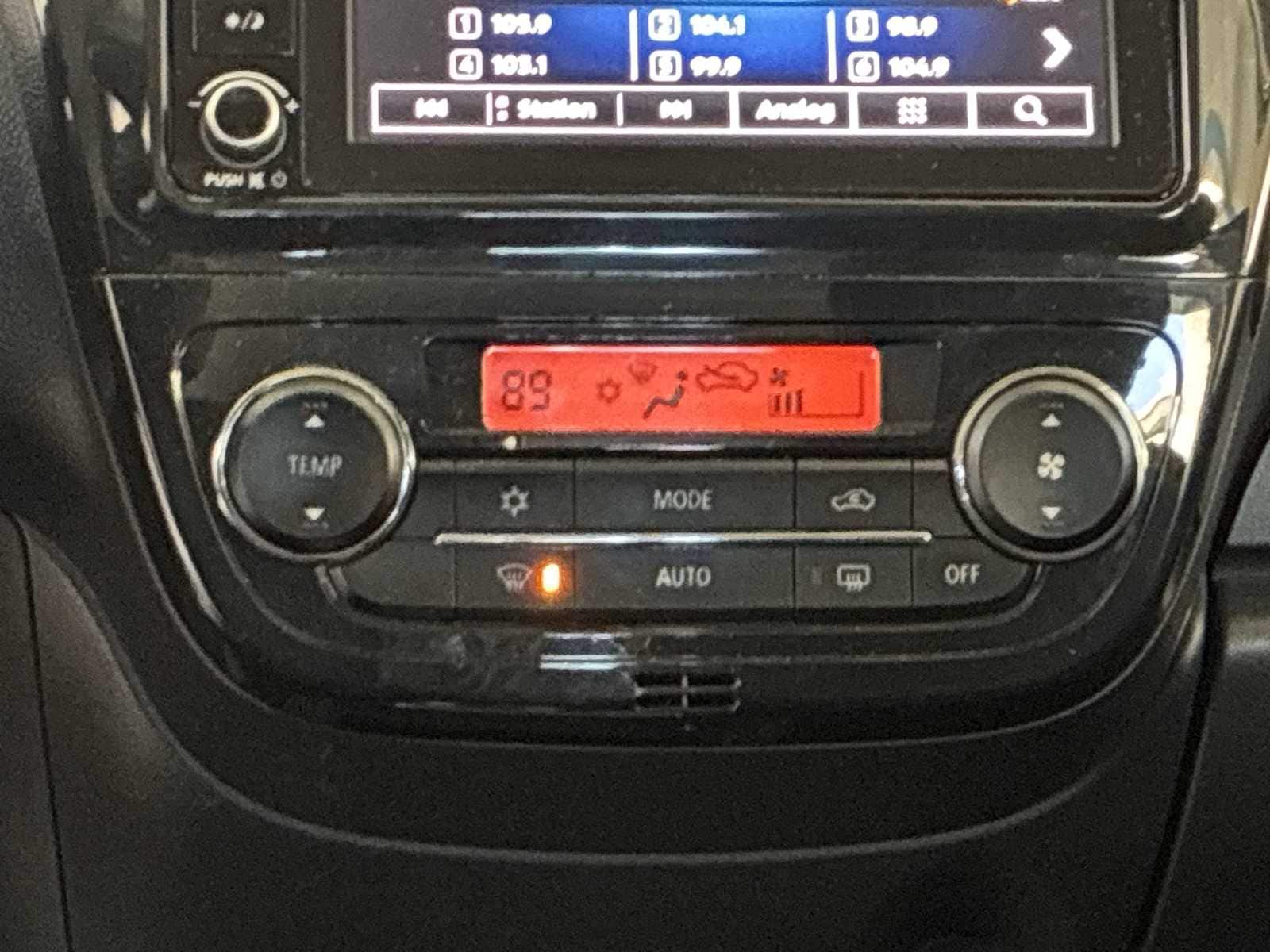 Thumbnail: 2022 Mitsubishi Mirage - 16