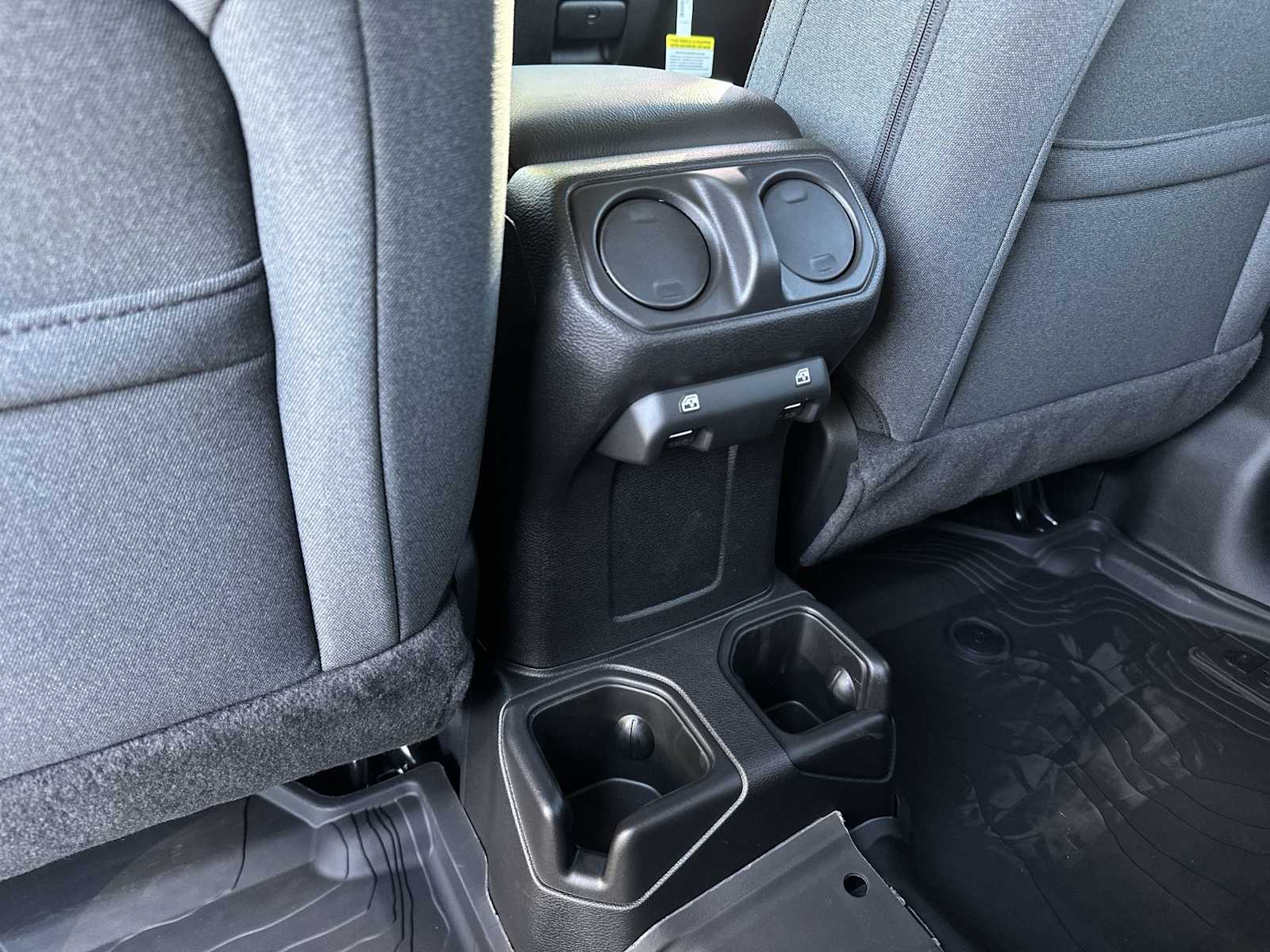 Thumbnail: 2026 Jeep Wrangler - 20