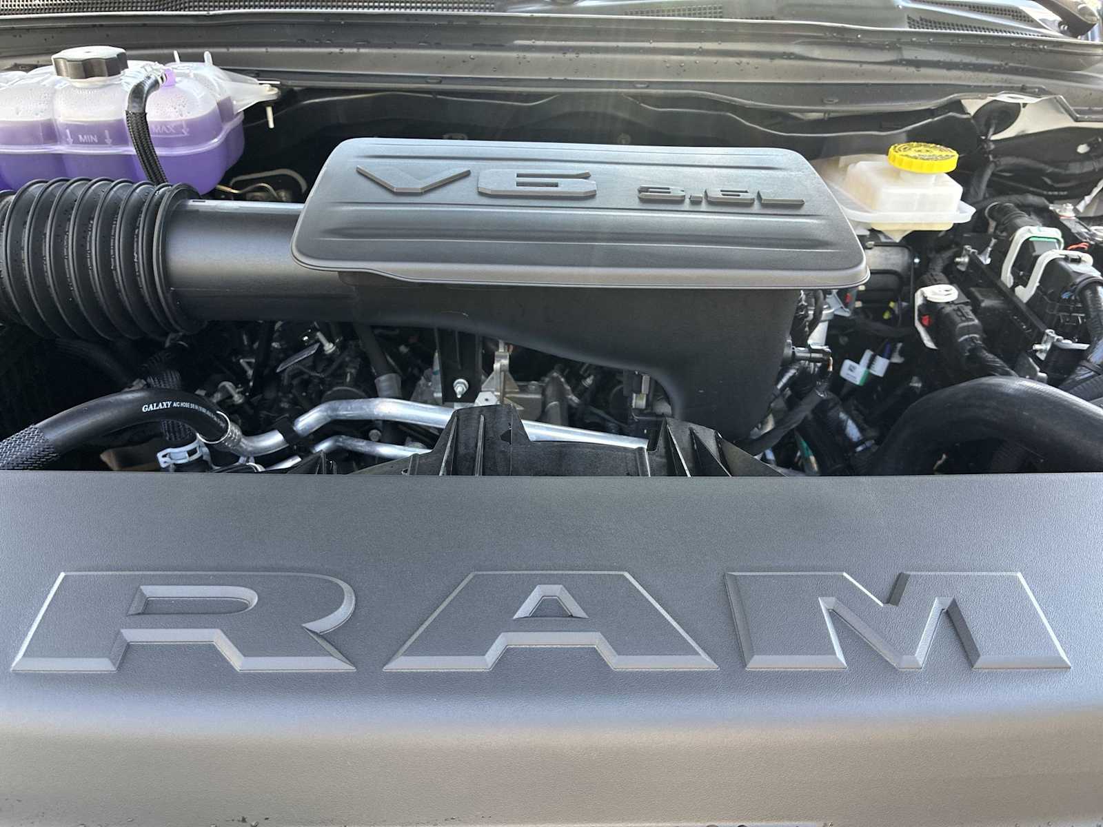 Thumbnail: 2026 RAM 1500 - 17