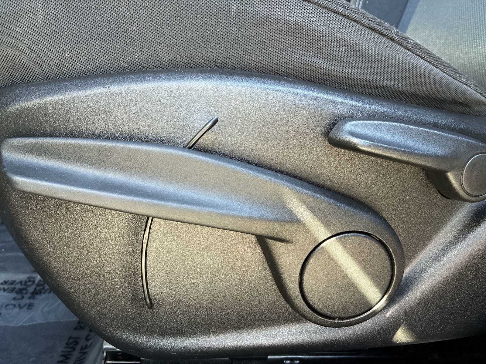 Thumbnail: 2020 Jeep Renegade - 14