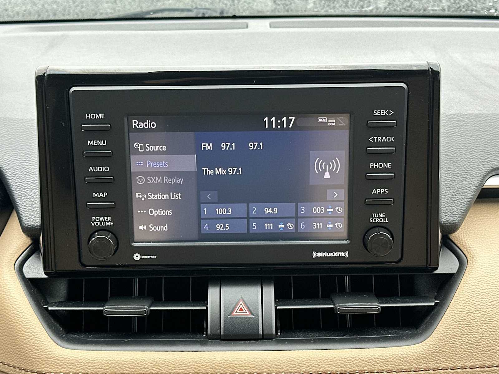 Thumbnail: 2022 Toyota RAV4 - 12