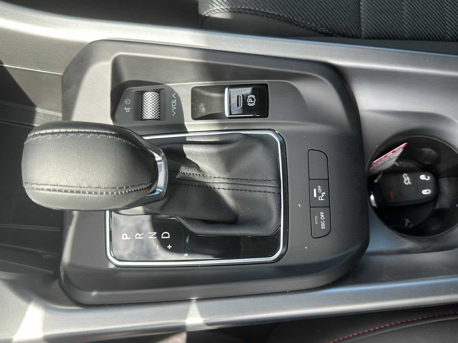 Thumbnail: 2025 Dodge Hornet - 22