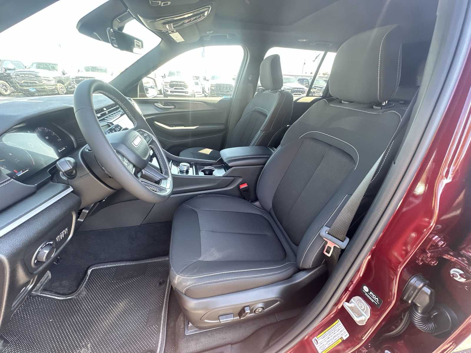 Thumbnail: 2025 Jeep Grand Cherokee - 13