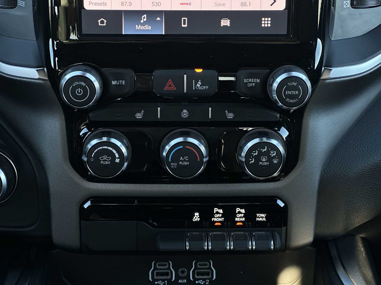 Thumbnail: 2026 RAM 1500 - 16