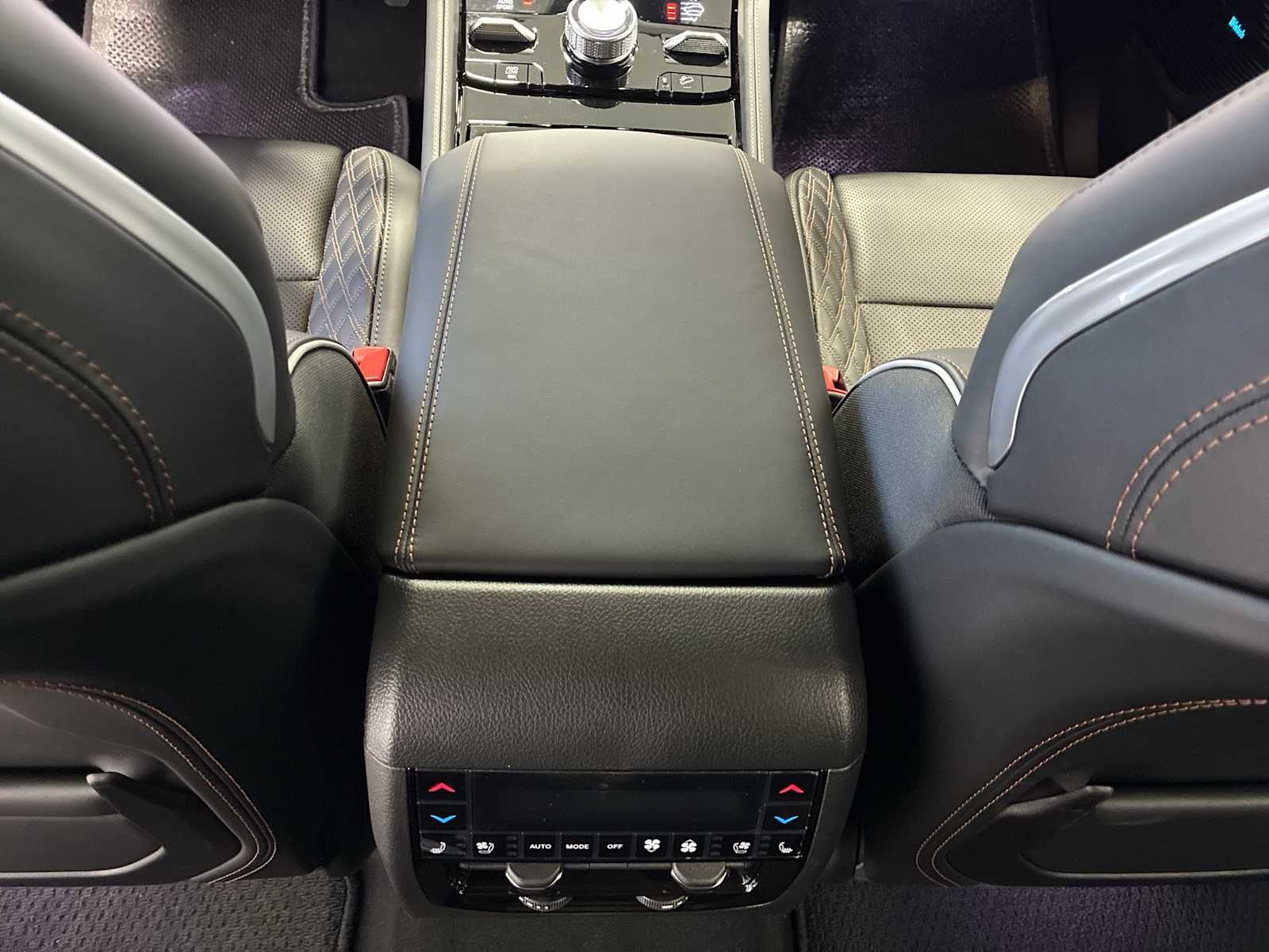 Thumbnail: 2026 Jeep Grand Cherokee - 23