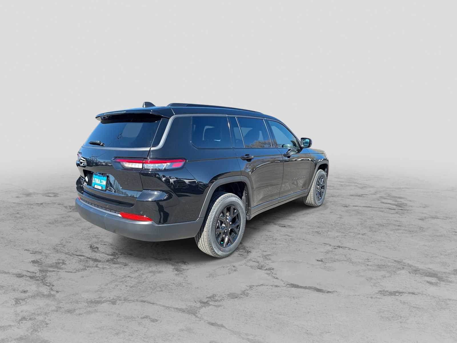 Thumbnail: 2026 Jeep Grand Cherokee - 8