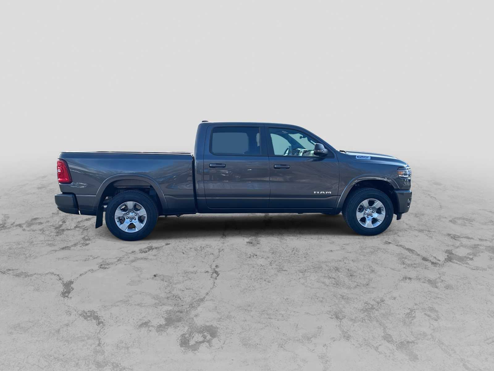 Thumbnail: 2026 RAM 1500 - 9