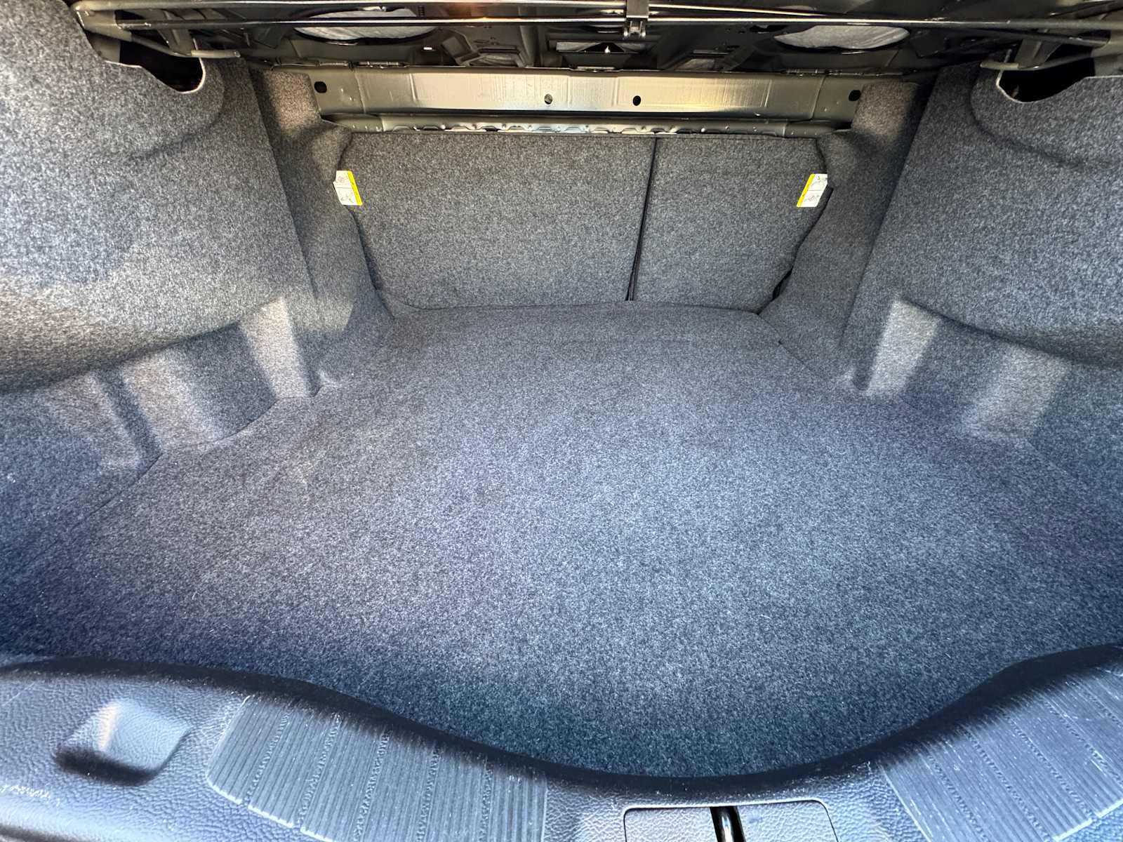 Thumbnail: 2020 Ford Fusion - 9