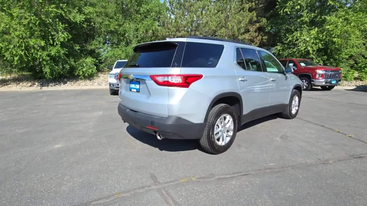 2021 Chevrolet Traverse LT 8