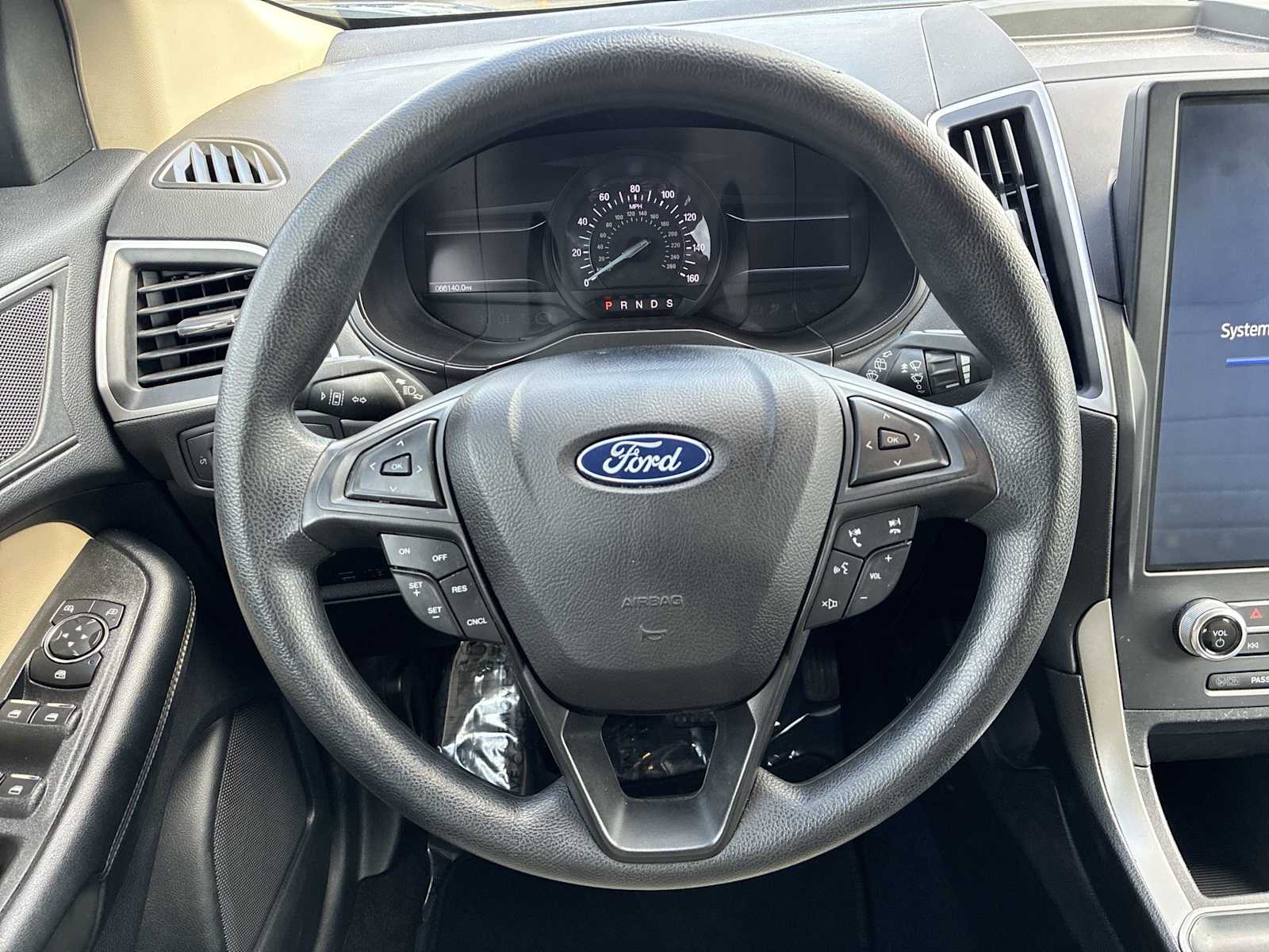 Thumbnail: 2022 Ford Edge - 11