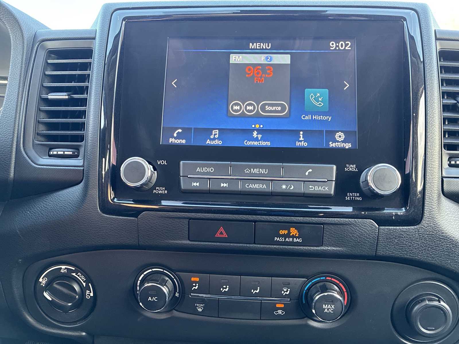 Thumbnail: 2022 Nissan Frontier - 12