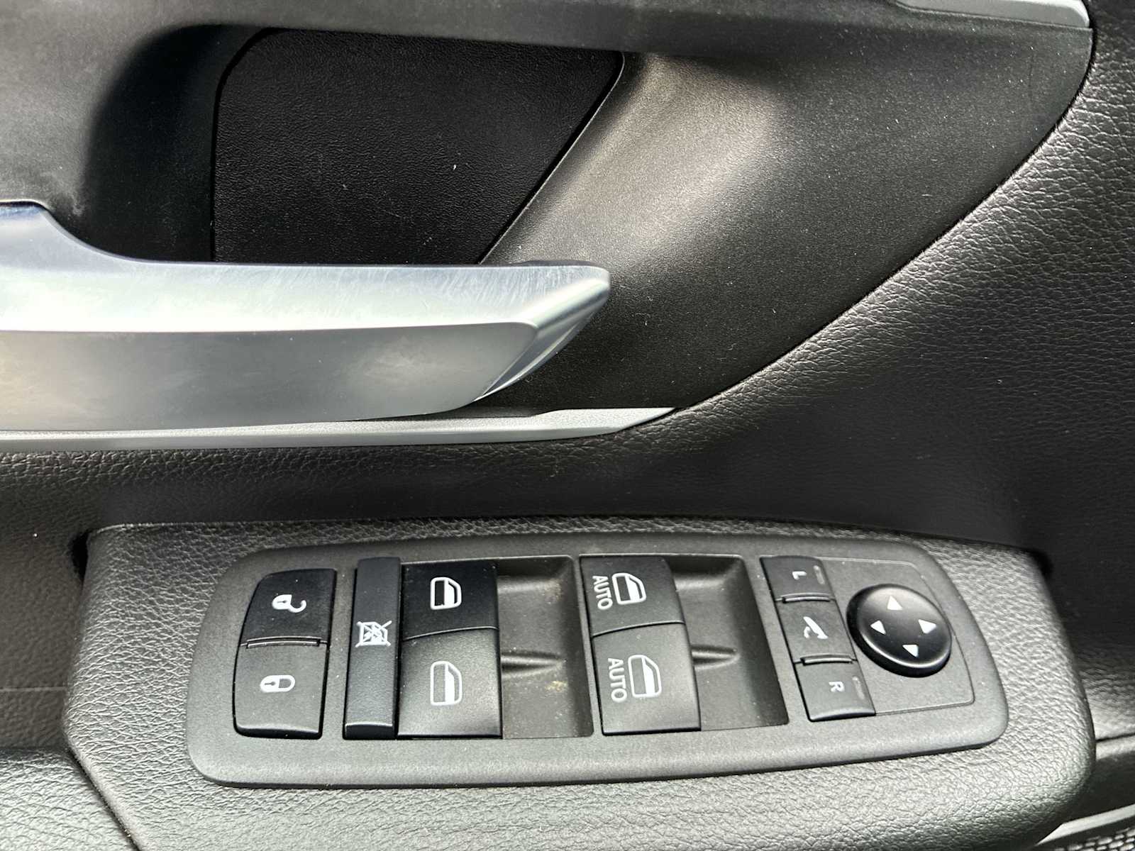 Thumbnail: 2022 RAM 1500 - 15