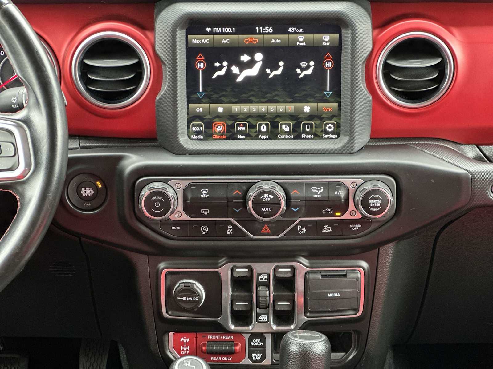 Thumbnail: 2021 Jeep Gladiator - 16