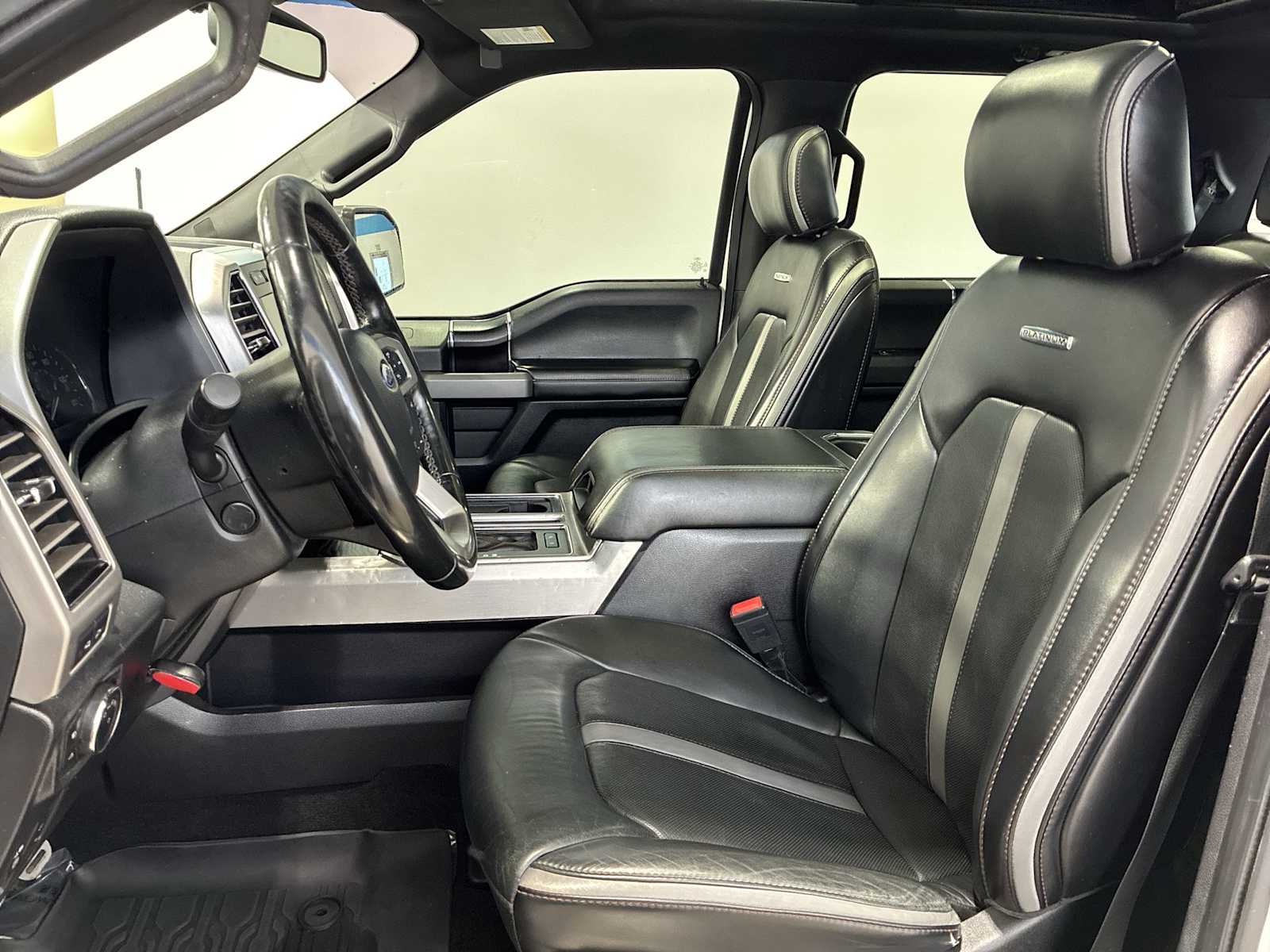 Thumbnail: 2019 Ford F-150 - 13