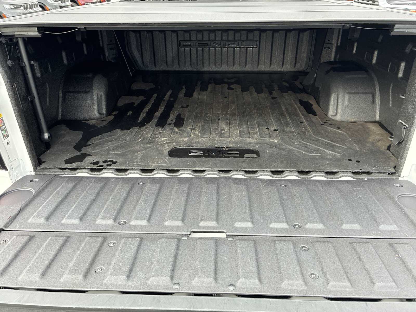 Thumbnail: 2023 GMC Sierra 1500 - 21