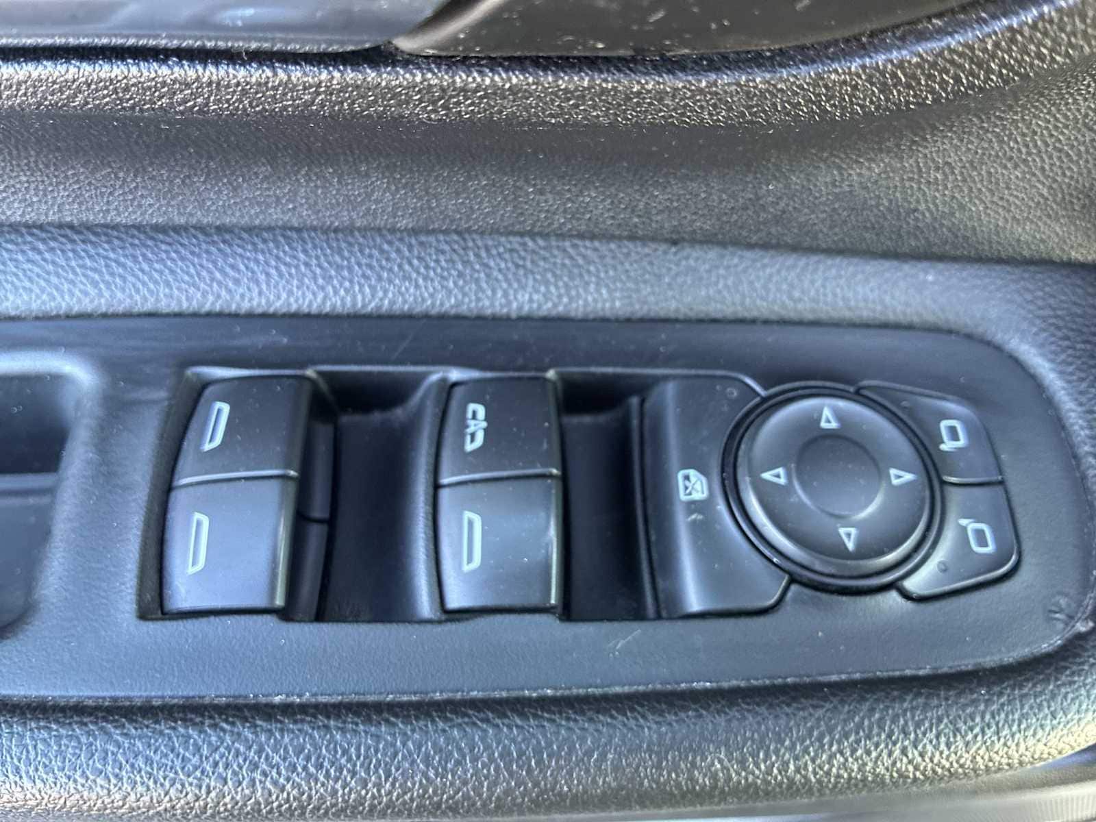 Thumbnail: 2021 GMC Terrain - 15