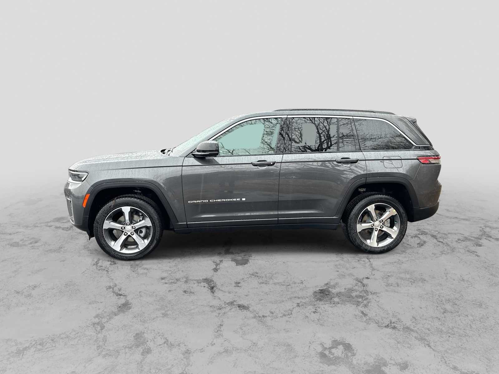 Thumbnail: 2026 Jeep Grand Cherokee - 5