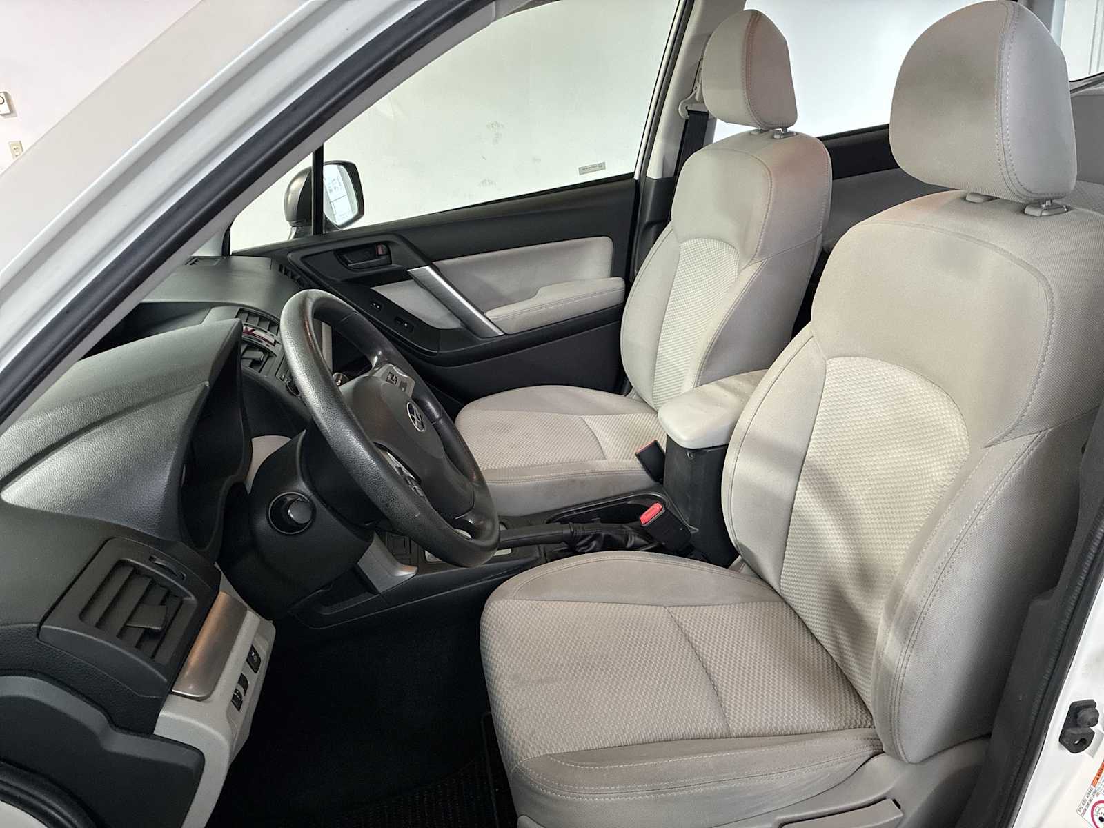 Thumbnail: 2015 Subaru Forester - 13