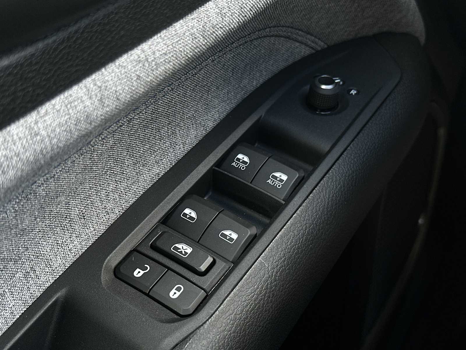 Thumbnail: 2026 Jeep Compass - 15