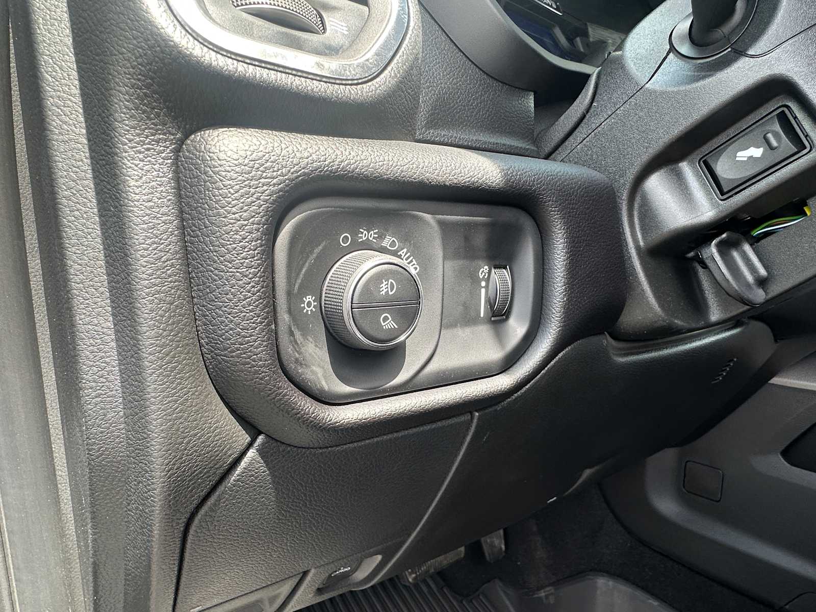 Thumbnail: 2025 RAM 3500 - 18