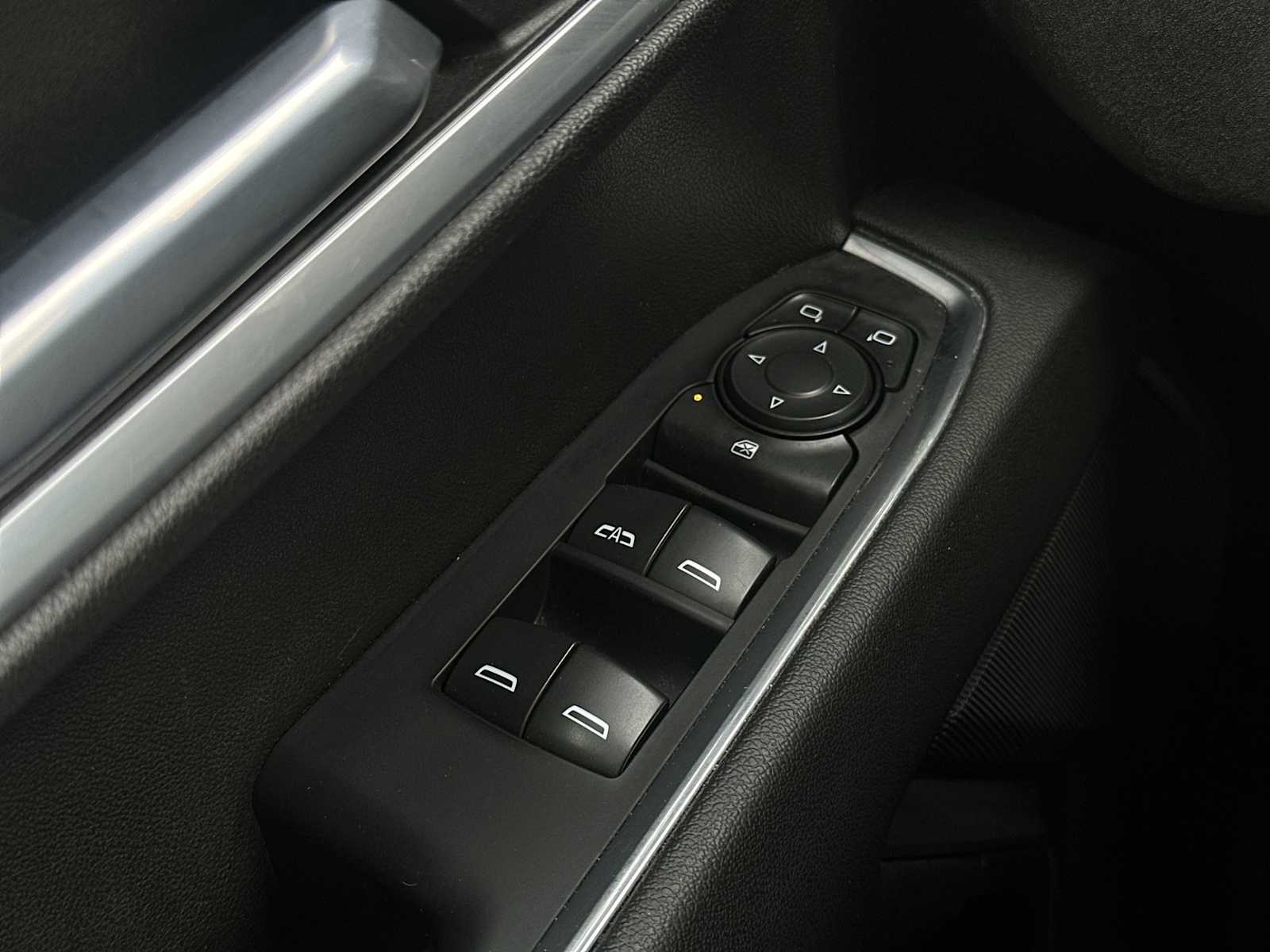 Thumbnail: 2022 Chevrolet Silverado 1500 - 15