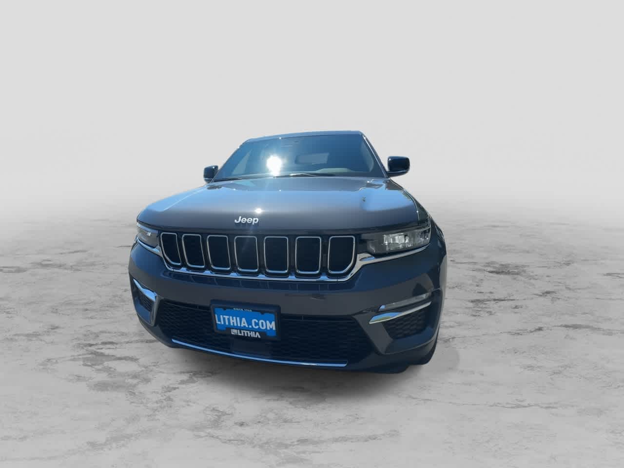 Thumbnail: 2025 Jeep Grand Cherokee - 3