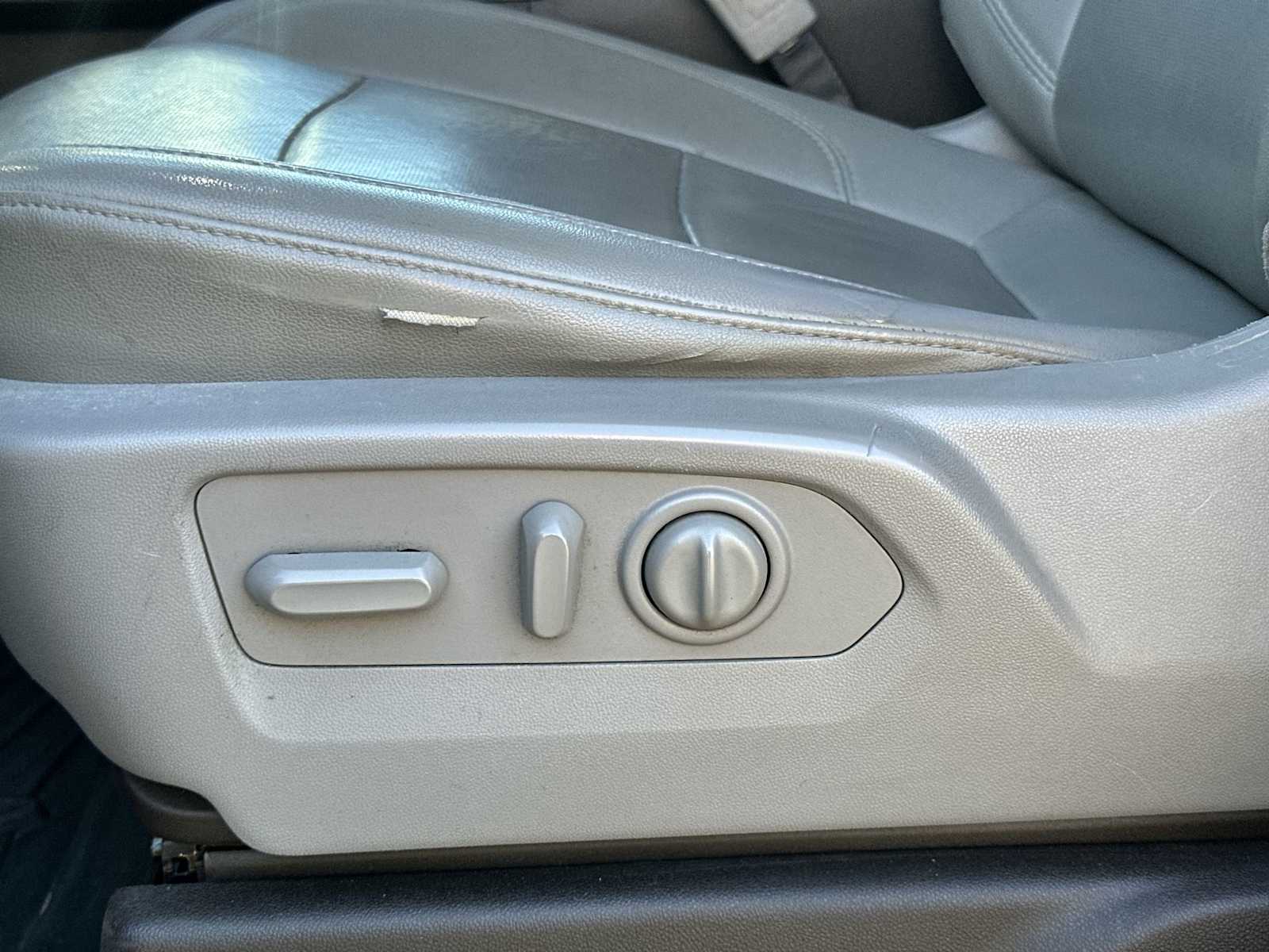 Thumbnail: 2021 Chevrolet Silverado 3500 - 14