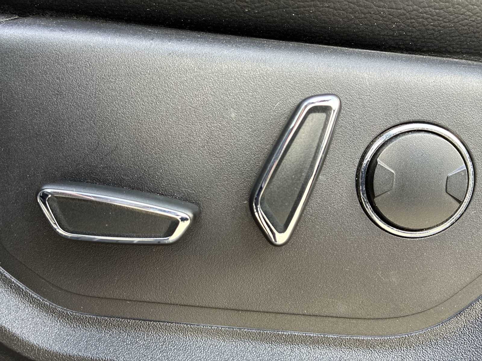 Thumbnail: 2015 Ford F-150 - 14