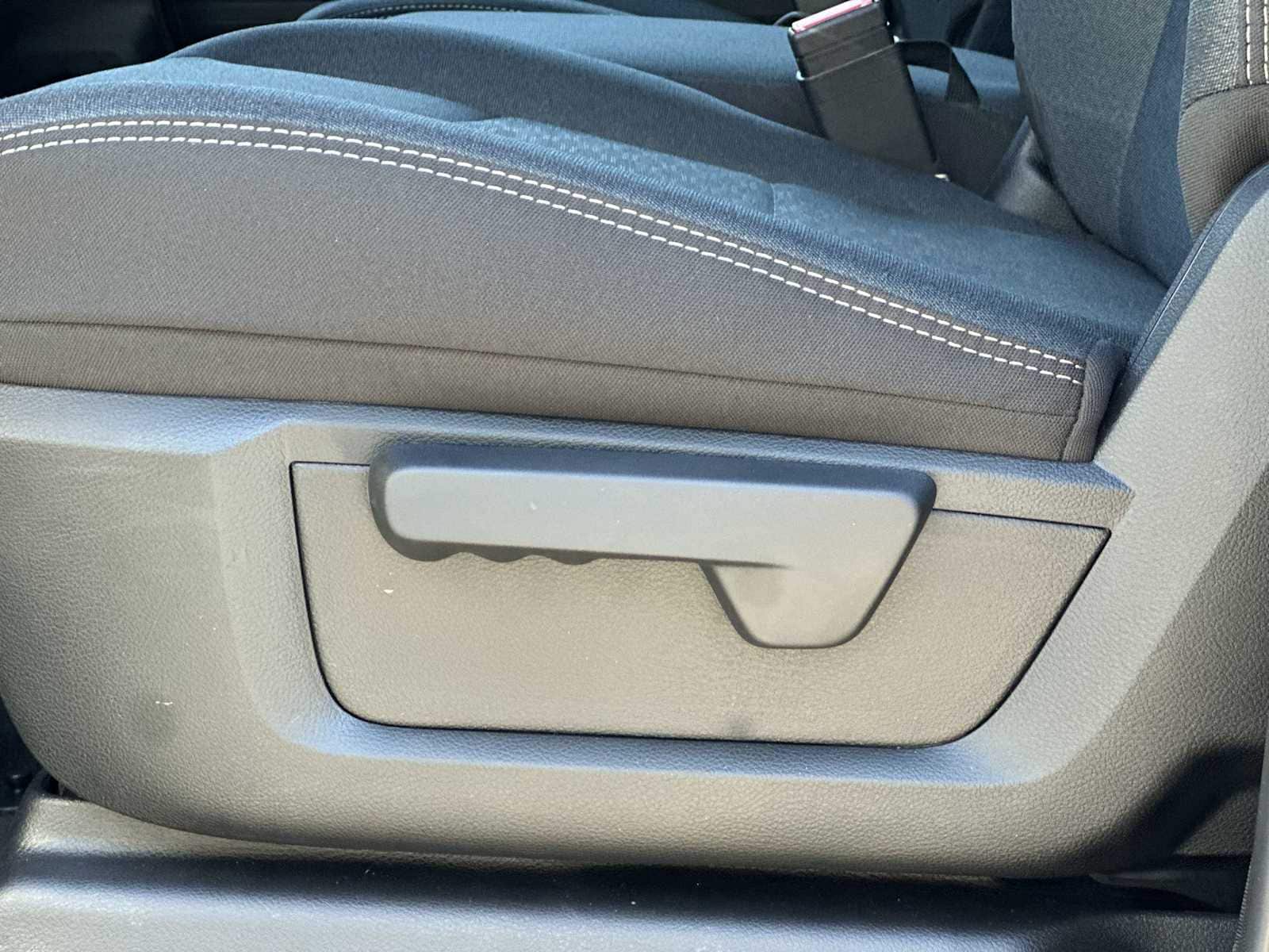 Thumbnail: 2026 RAM 3500 - 14