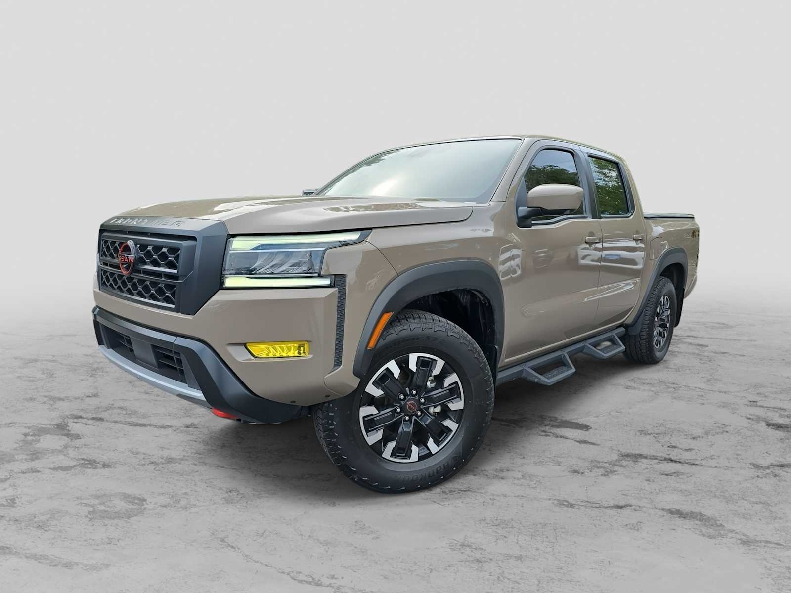 2023 Nissan Frontier PRO-4X's photo