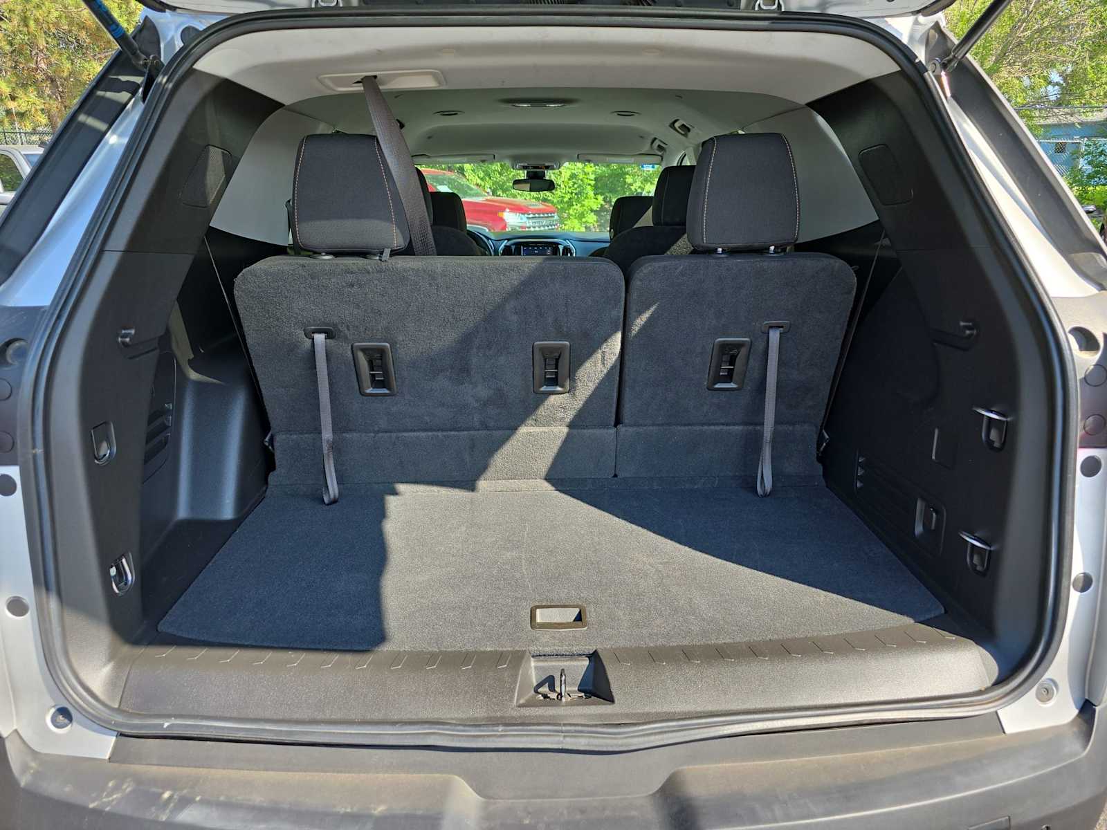 2021 Chevrolet Traverse LT 18