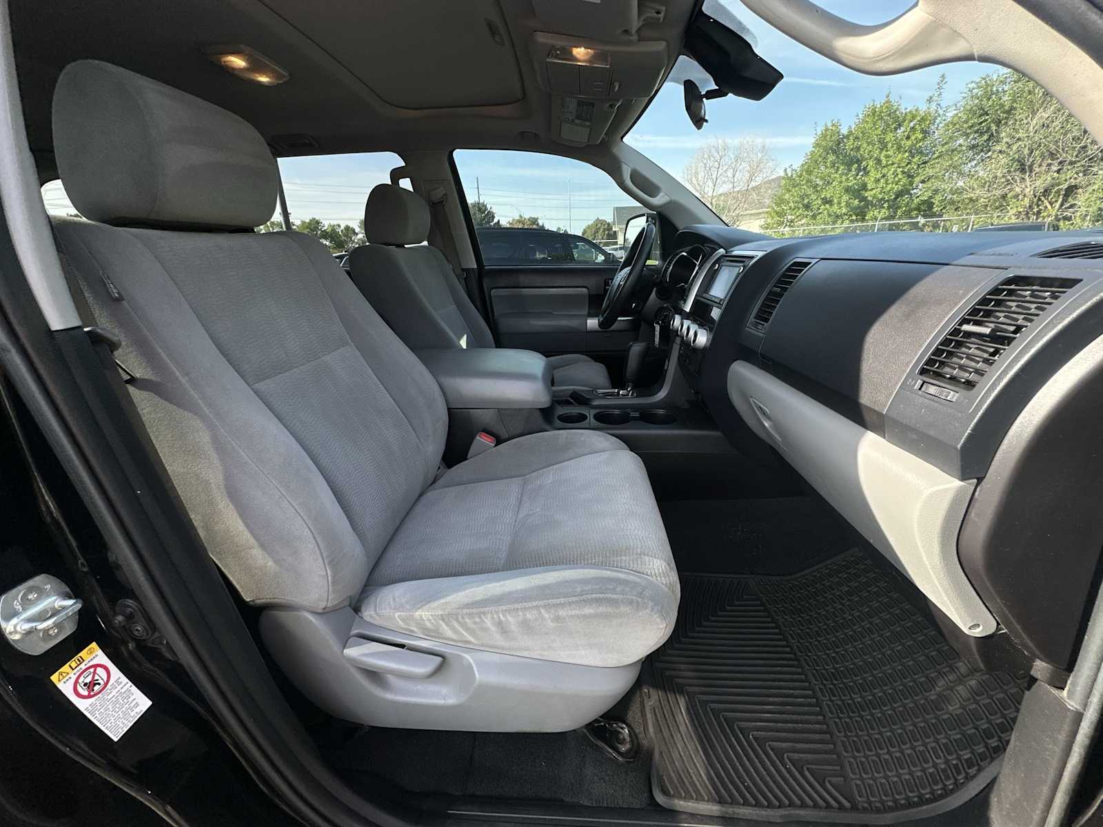 Thumbnail: 2019 Toyota Sequoia - 25