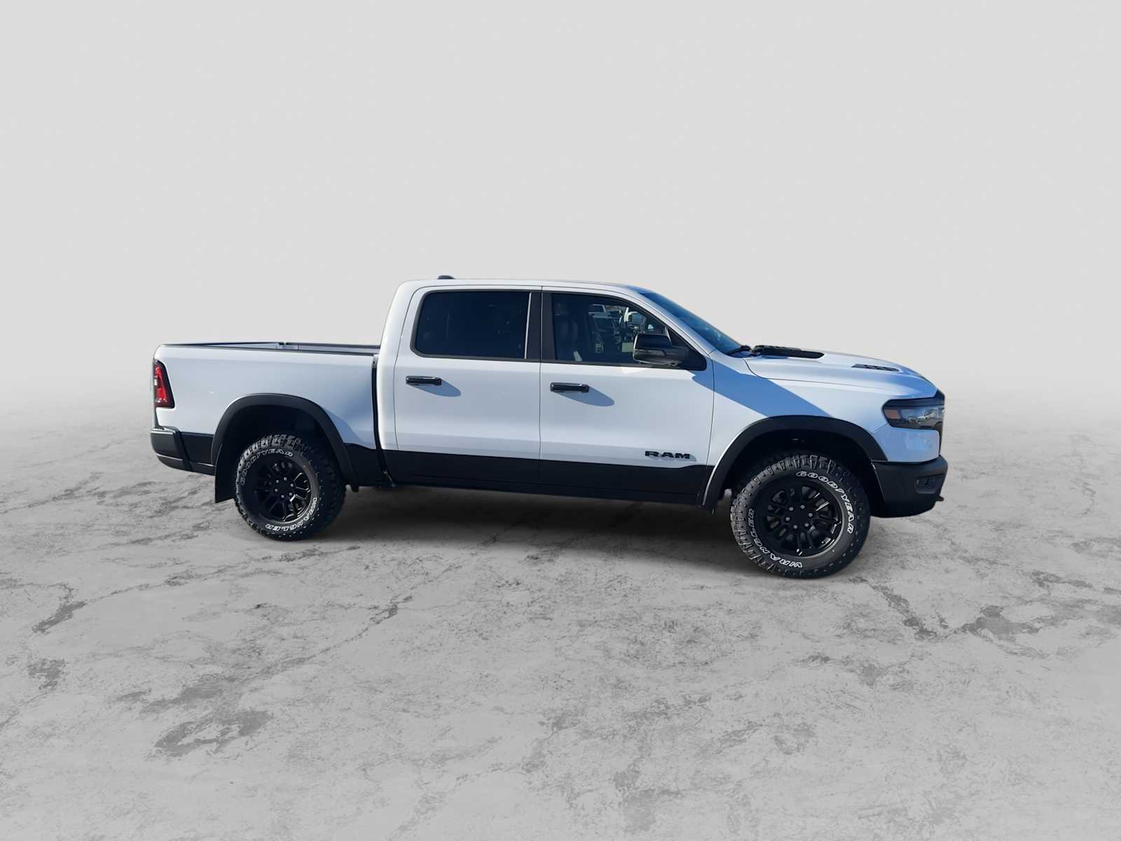 Thumbnail: 2026 RAM 1500 - 9