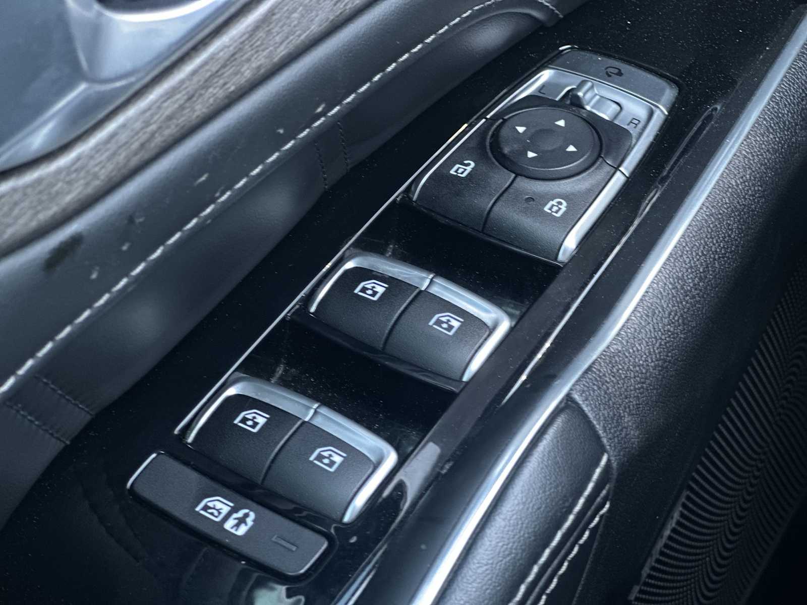 Thumbnail: 2022 Kia Sorento - 15